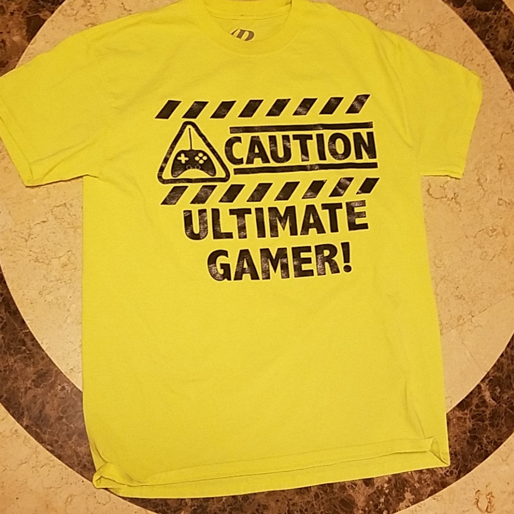 Short sleeve shirt